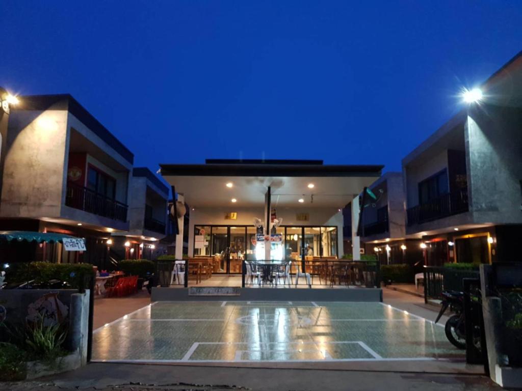 Kohlarn Fc Hotel Exterior photo