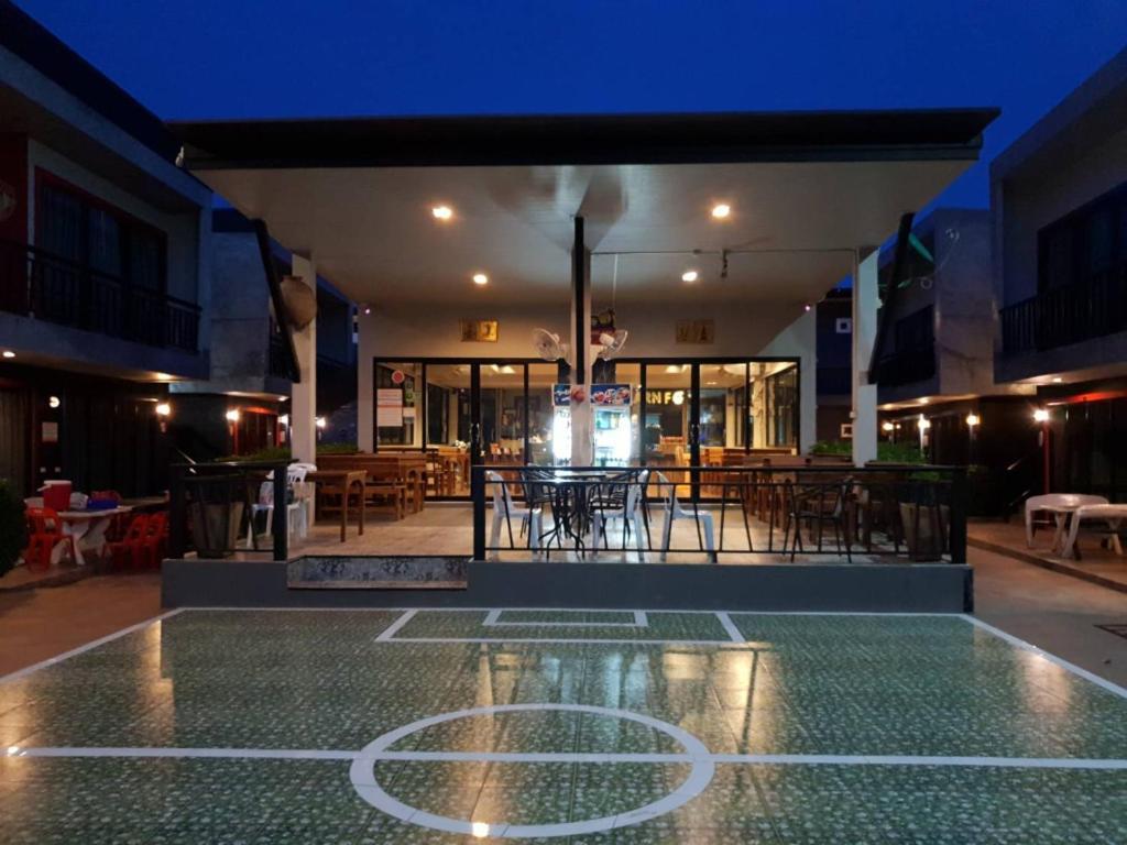 Kohlarn Fc Hotel Exterior photo